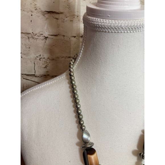 Artisan Pendant Necklace Silver Tone Beaded Chunky Artsy Brown Resin Statement - Picture 12 of 14